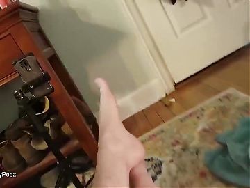 Close up Piss and Cum Games