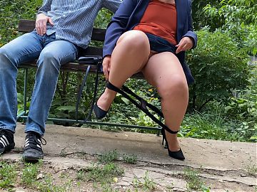 OMG! Lustful female business lady does it in public