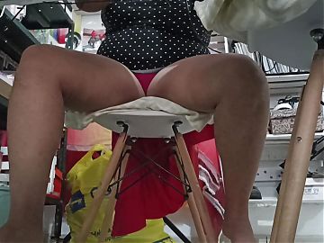 Fat Bride at Homeoffice