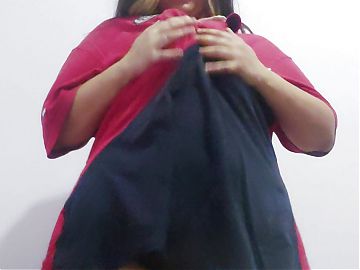 BBW wearing exs shirt to be a slut on internet 